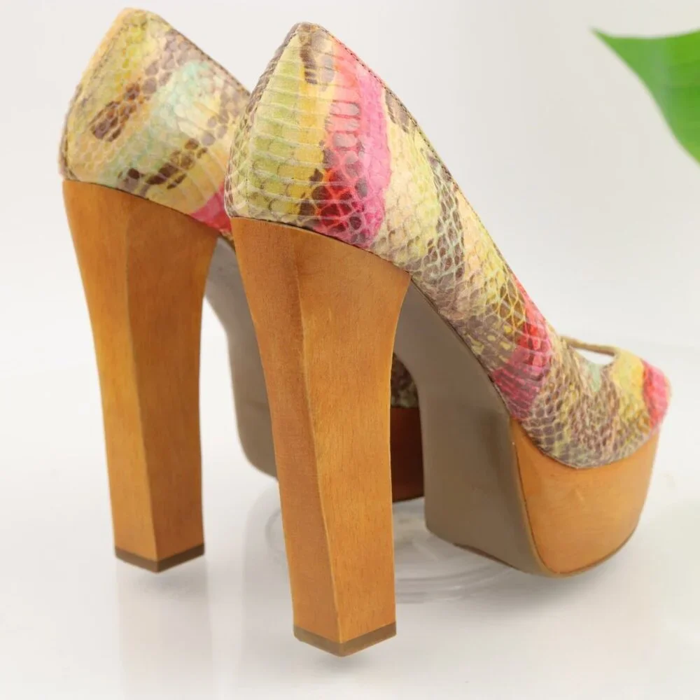 ZigiSoho Womens Jaclyn Pumps Size 8 Tan Red Python Wood Heel Platform Y2K Shoes